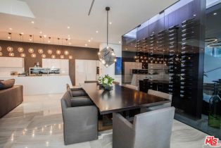 , 2210 Bowmont dr, Beverly Hills, CA 90210 - 8