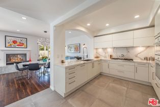 Condominium, 6435 Zumirez dr, Malibu, CA 90265 - 8