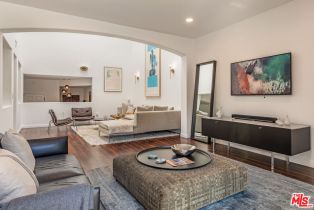 Condominium, 6435 Zumirez dr, Malibu, CA 90265 - 5