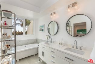 Condominium, 6435 Zumirez dr, Malibu, CA 90265 - 14