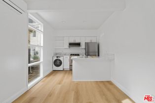 , 814 3rd st, Santa Monica, CA 90403 - 5