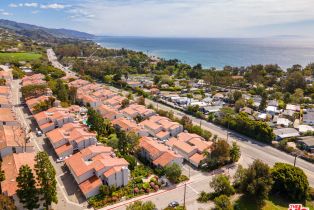 Townhouse, 28288 Rey De Copas ln, Malibu, CA 90265 - 2