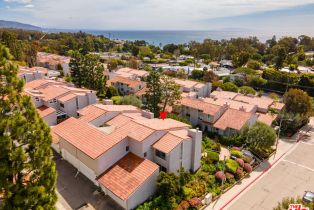Townhouse, 28288 Rey De Copas ln, Malibu, CA 90265 - 3