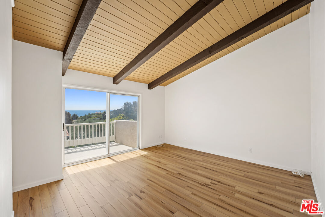 Townhouse, 28288 Rey De Copas ln, Malibu, CA 90265 - 1