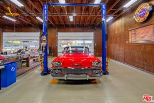 Single Family Residence, 12486 Yerba Buena rd, Malibu, CA 90265 - 39