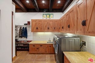 Single Family Residence, 12486 Yerba Buena rd, Malibu, CA 90265 - 33