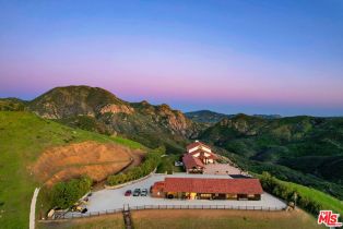 Single Family Residence, 12486 Yerba Buena rd, Malibu, CA 90265 - 57