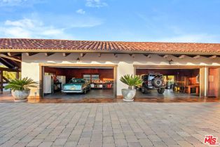 Single Family Residence, 12486 Yerba Buena rd, Malibu, CA 90265 - 34