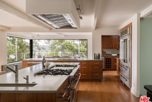 Single Family Residence, 1575 Carla Ridge, Beverly Hills, CA 90210 - 14