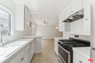 , 7540 Hampton ave, West Hollywood , CA 90046 - 5