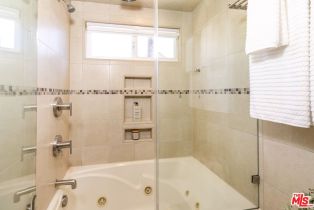 , 2721 2nd st, Santa Monica, CA 90405 - 17