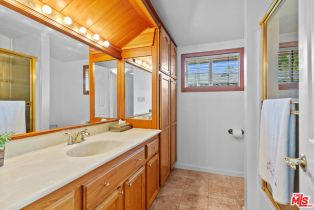 , 3447 Vista Haven rd, Sherman Oaks, CA 91403 - 23