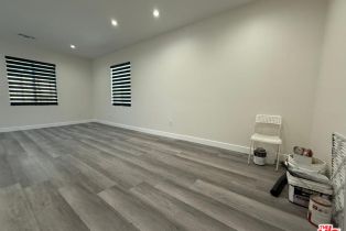 Single Family Residence, 10229 Jumilla ave, Chatsworth, CA 91311 - 11