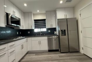 Single Family Residence, 10229 Jumilla ave, Chatsworth, CA 91311 - 4