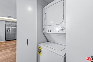 Condominium, 13700 Marina Pointe dr, Marina Del Rey, CA 90292 - 13