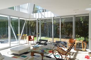 , 511 Almar ave, Pacific Palisades, CA 90272 - 3