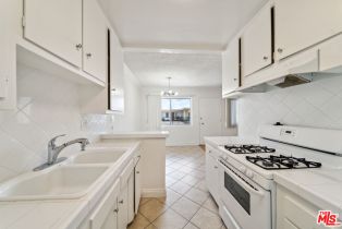 , 7548 Hampton ave, West Hollywood , CA 90046 - 4