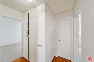 , 7548 Hampton ave, West Hollywood , CA 90046 - 6