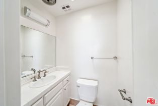 , 7548 Hampton ave, West Hollywood , CA 90046 - 14