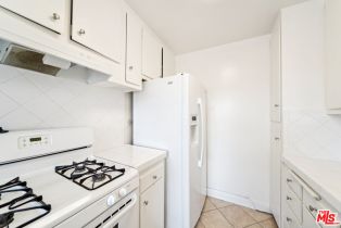 , 7548 Hampton ave, West Hollywood , CA 90046 - 3