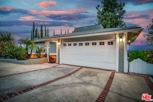 Single Family Residence, 4747 Abargo st, Woodland Hills, CA 91364 - 35