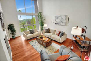 Single Family Residence, 4747 Abargo st, Woodland Hills, CA 91364 - 4