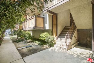 Condominium, 5534 Sylmar ave, Sherman Oaks, CA 91401 - 33