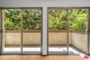 Condominium, 5534 Sylmar ave, Sherman Oaks, CA 91401 - 12