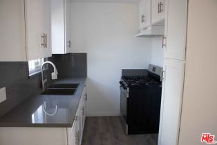 , 1712 Hollywood way, Burbank, CA 91505 - 4