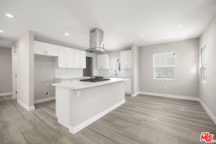 Single Family Residence, 121 Elm ave, Fullerton, CA 92832 - 9