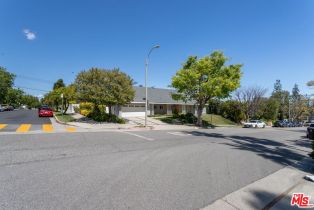 Single Family Residence, 23721 Mariano st, Woodland Hills, CA 91367 - 2