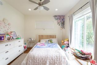 Single Family Residence, 23721 Mariano st, Woodland Hills, CA 91367 - 27