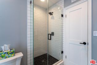 Single Family Residence, 23721 Mariano st, Woodland Hills, CA 91367 - 38