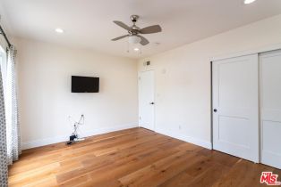 Single Family Residence, 23721 Mariano st, Woodland Hills, CA 91367 - 32