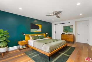 Single Family Residence, 23721 Mariano st, Woodland Hills, CA 91367 - 19