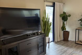 , 2233 4th st, Santa Monica, CA 90405 - 8