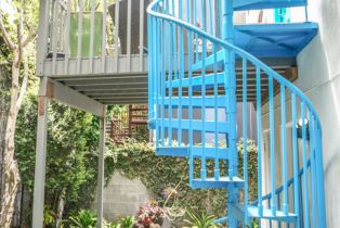 Single Family Residence, 114 Pacific ave, Venice, CA 90291 - 9