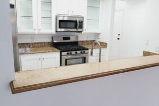 , 1031 Crescent Heights, West Hollywood , CA 90046 - 8