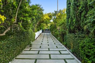 Single Family Residence, 18762 Wells dr, Tarzana, CA 91356 - 11