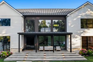 Single Family Residence, 18762 Wells dr, Tarzana, CA 91356 - 2