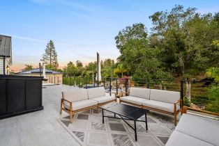 Single Family Residence, 18762 Wells dr, Tarzana, CA 91356 - 31