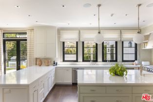 Single Family Residence, 610 Canon dr, Beverly Hills, CA 90210 - 16