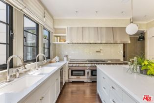 Single Family Residence, 610 Canon dr, Beverly Hills, CA 90210 - 17