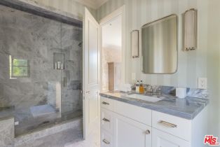 Single Family Residence, 610 Canon dr, Beverly Hills, CA 90210 - 44