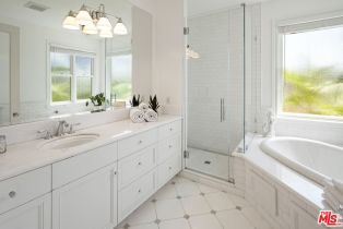 Single Family Residence, 6544 Wandermere rd, Malibu, CA 90265 - 16