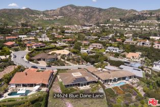 Single Family Residence, 24624 Blue Dane ln, Malibu, CA 90265 - 31
