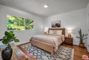 Single Family Residence, 9495 Gloaming dr, Beverly Hills, CA 90210 - 21