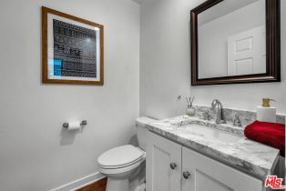 Single Family Residence, 9495 Gloaming dr, Beverly Hills, CA 90210 - 13