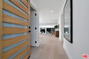 Single Family Residence, 15431 Milbank st, Encino, CA 91436 - 4