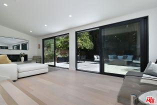 Single Family Residence, 15431 Milbank st, Encino, CA 91436 - 7